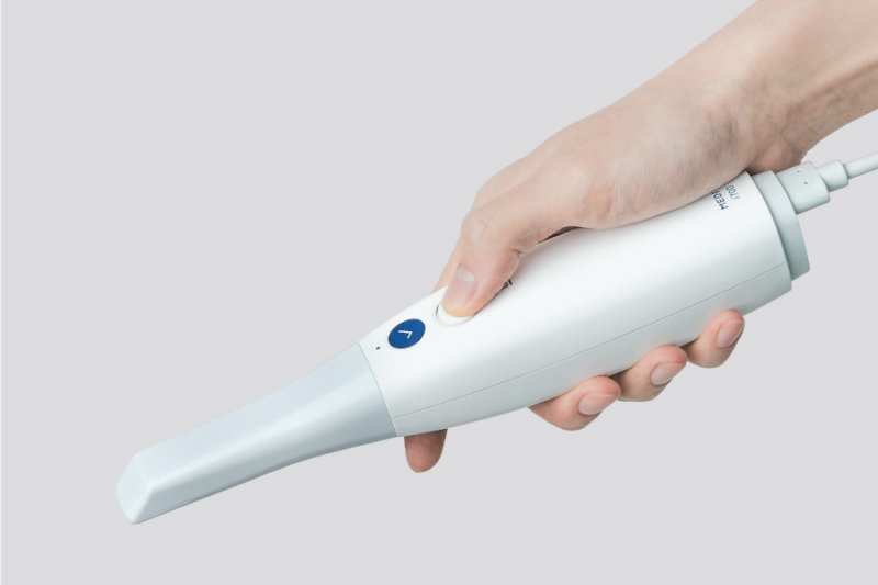 Medit i700 Intraoral Scanner